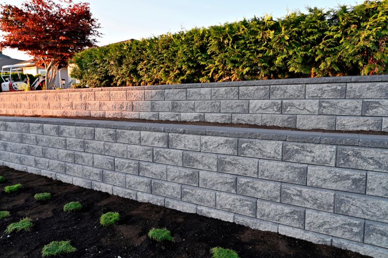 Concrete Block Retaining Walls